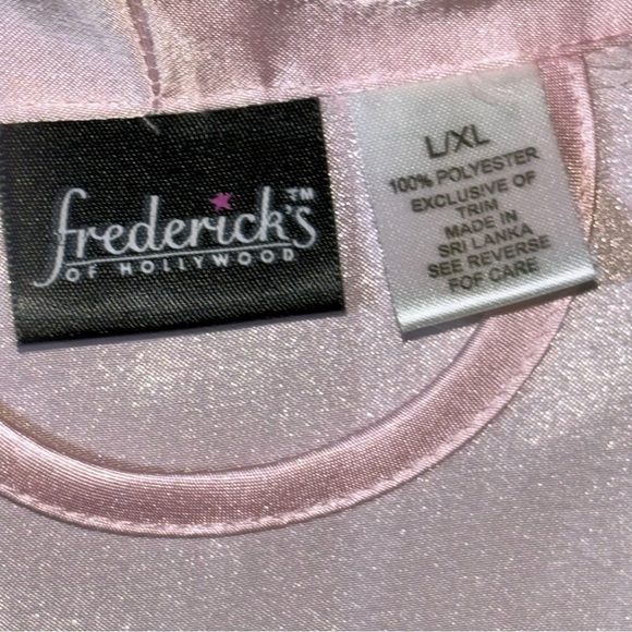 Frederick's of Hollywood Women’s Pink with Black Trim Long Sleeve Robe Size L/XL - Picture 9 of 10